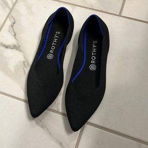 (10.5) Rothy’s Black Pointed Toe Flats